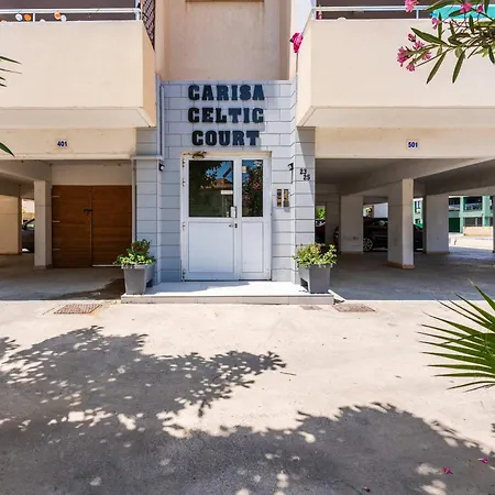 Stylish 2br With Rooftop Pool In Mackenzie Апартаменты Ларнака